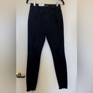 NWT Judy Blue Black Skinny Fit Distressed Jeans in Size 26